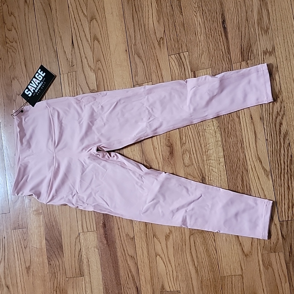 Savage Blush leggings